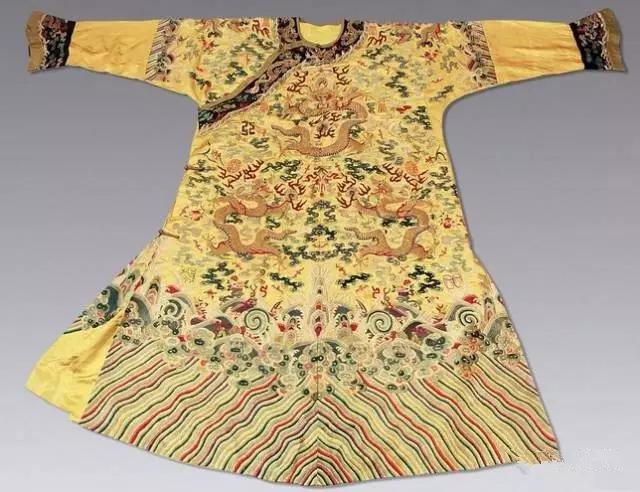 清朝皇帝有多奢侈，看了这些藏品才知道