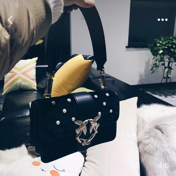 入手第一个轻奢侈包选啥,人生中的第一只大牌包包