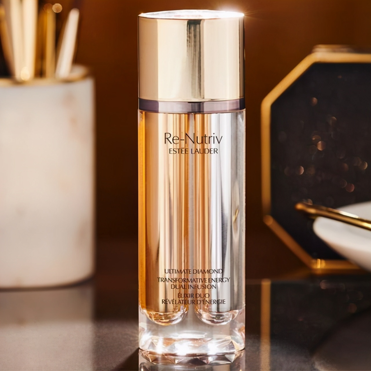 哪个牌子的精华液保湿补水效果好,哪个牌子的精华液补水效果好一点