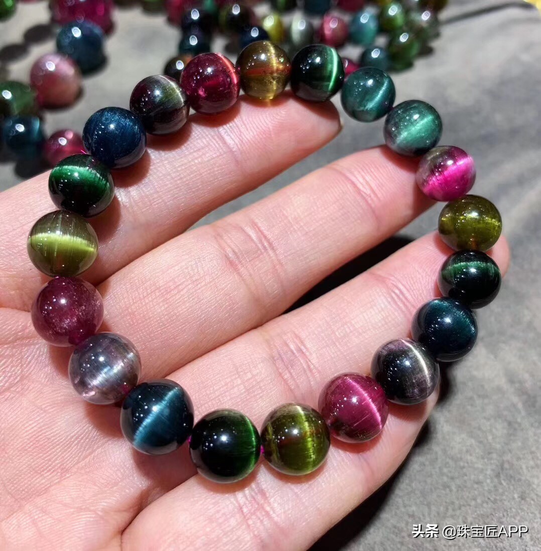 哪种宝石可能显猫眼效应,有猫眼效应却不值钱的宝石有哪些