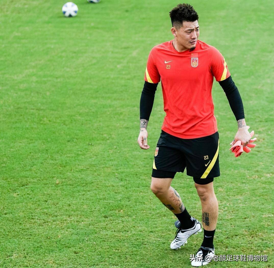 王大雷最新足球训练,王大雷足球训练视频