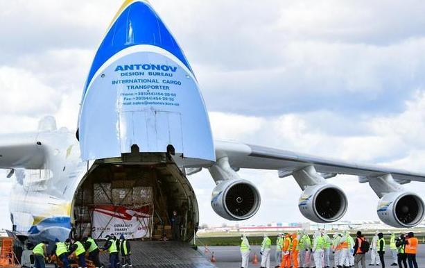 安225降落波兰机场,安225运抵中国全过程