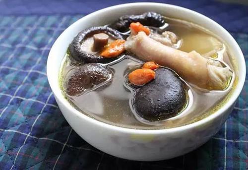 炖汤用高压锅还是砂锅好,砂锅炖汤还是高压锅炖汤