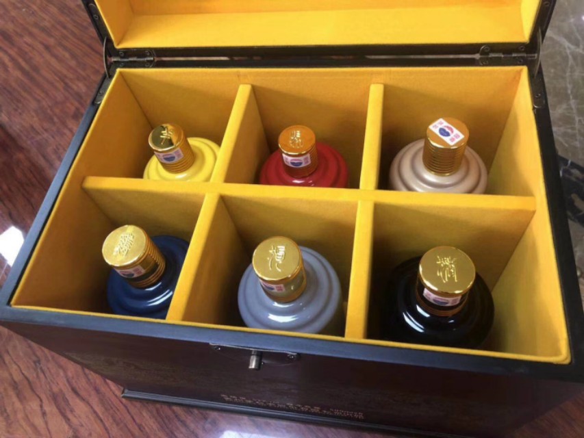 茅台鼠年生肖发布后！茅台生肖套装单瓶超过60000元