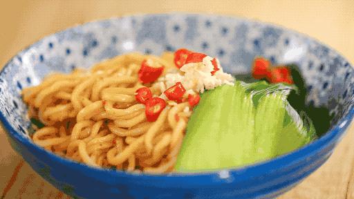 酸汤麻辣小面秘制配方大公开!酸香辣爽,馋的流口水