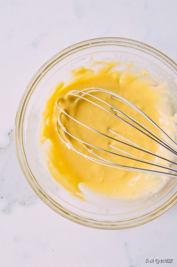 无烤箱做瑞士卷,瑞士卷怎么做才甜而不腻