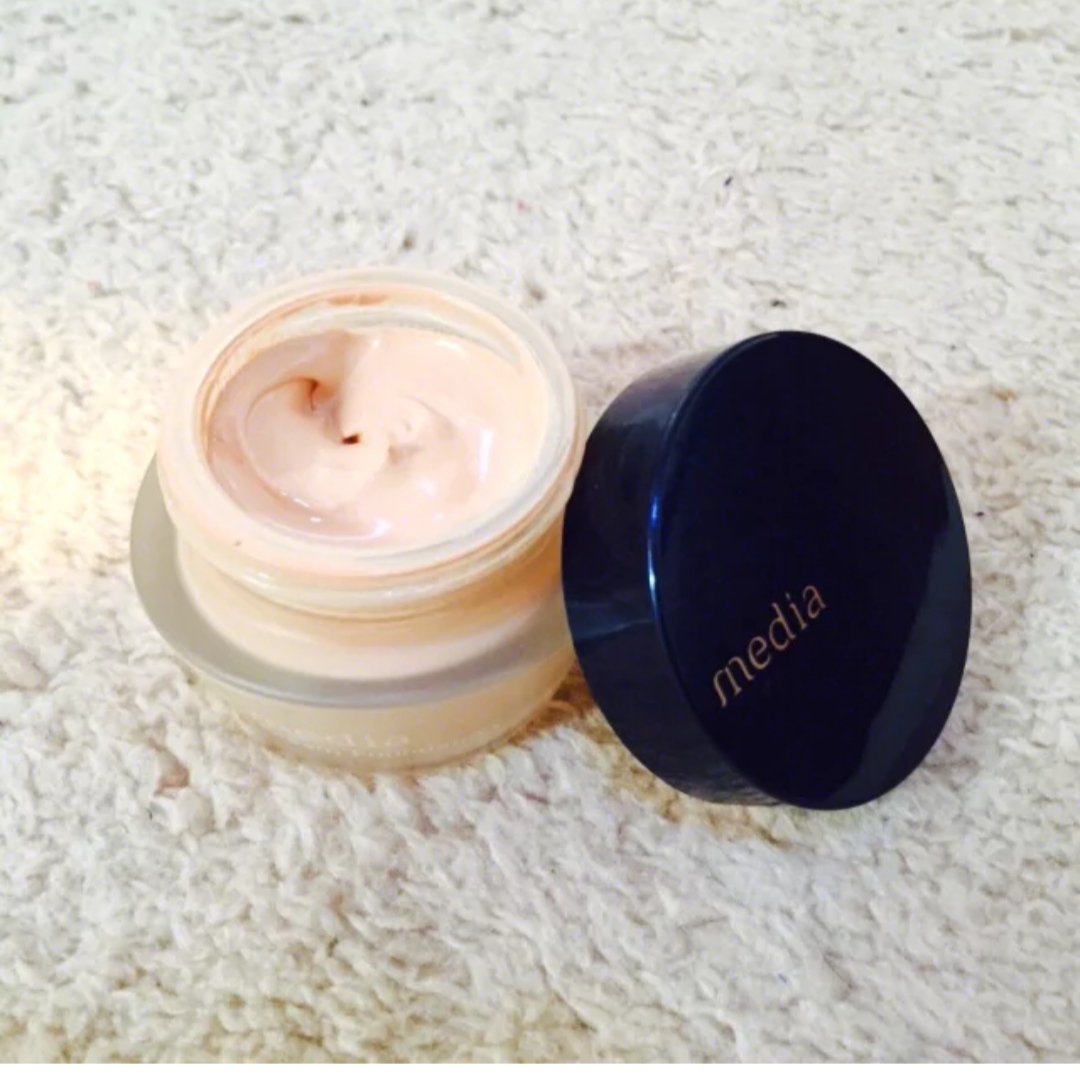 干皮平价粉底液持妆不卡粉,干皮滋润型粉底液平价