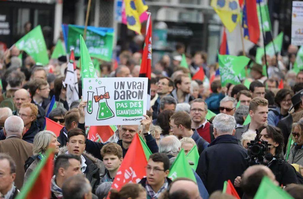 女人不需要男人可以生孩子吗,女人不需要男人可以怀上孩子吗