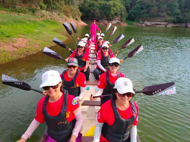 乘风破浪的奶奶们火了,乘风破浪之萌宝奶奶被气晕了