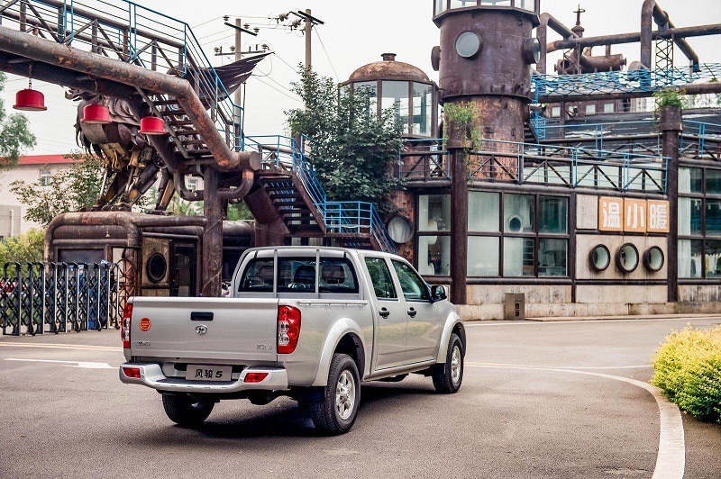 长城风骏5欧洲版2.8t和2.0t哪个好,2016年长城风骏5柴油版2.8t四驱