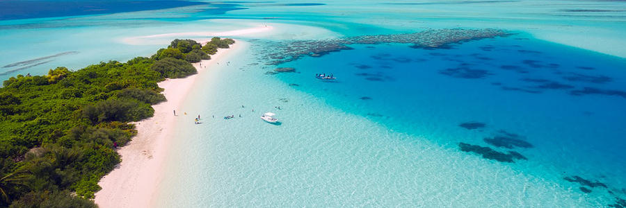 风景美如画，硬件豆腐渣。中国男足无惧小伎俩