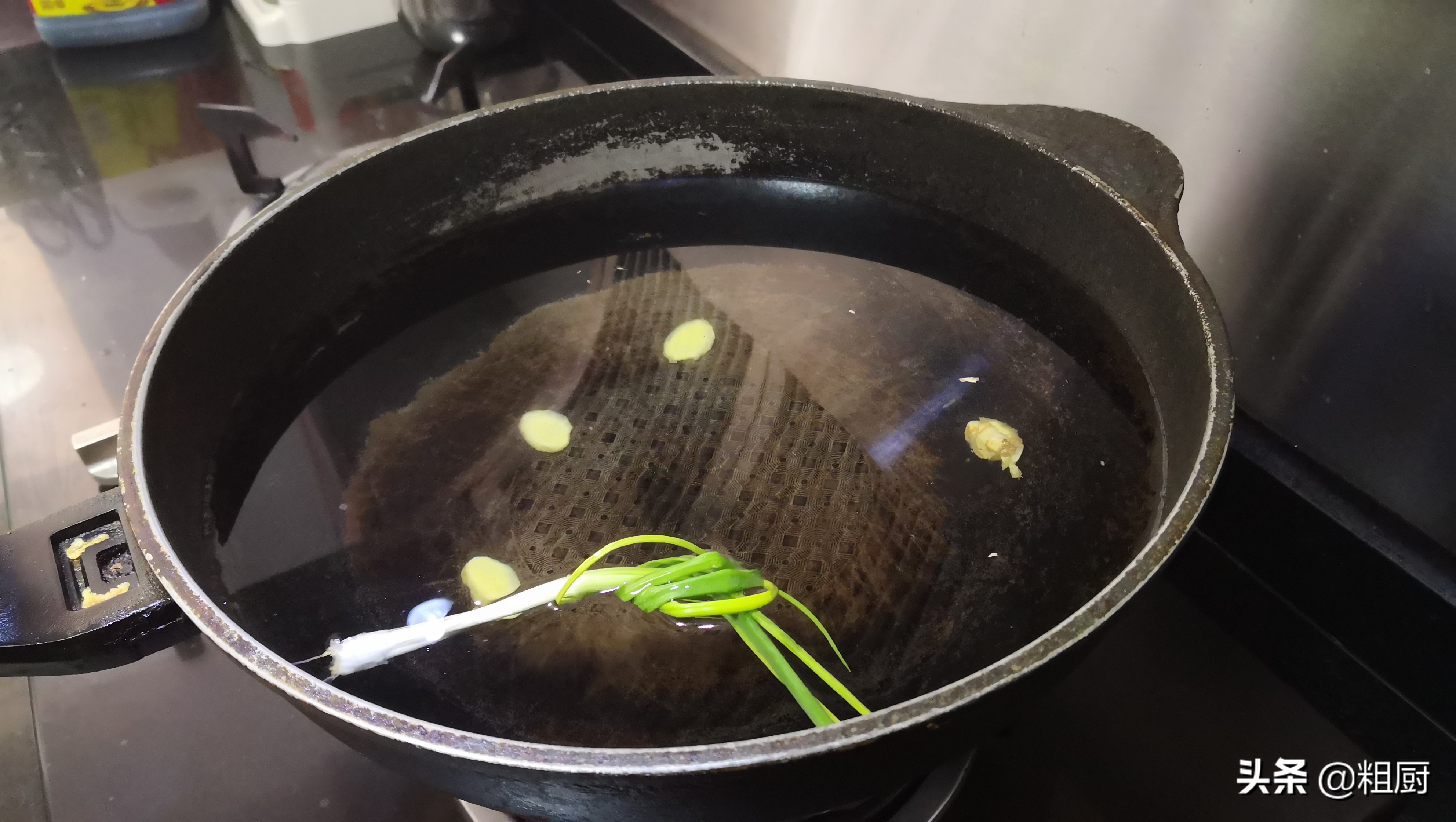 没有油的水煮鱼你吃过吗,不辣的水煮鱼好吃视频