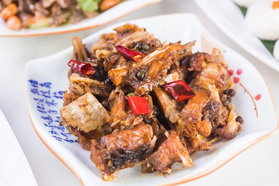 广州好吃的脆肉鲩鱼火锅,顺德人不多的鱼生