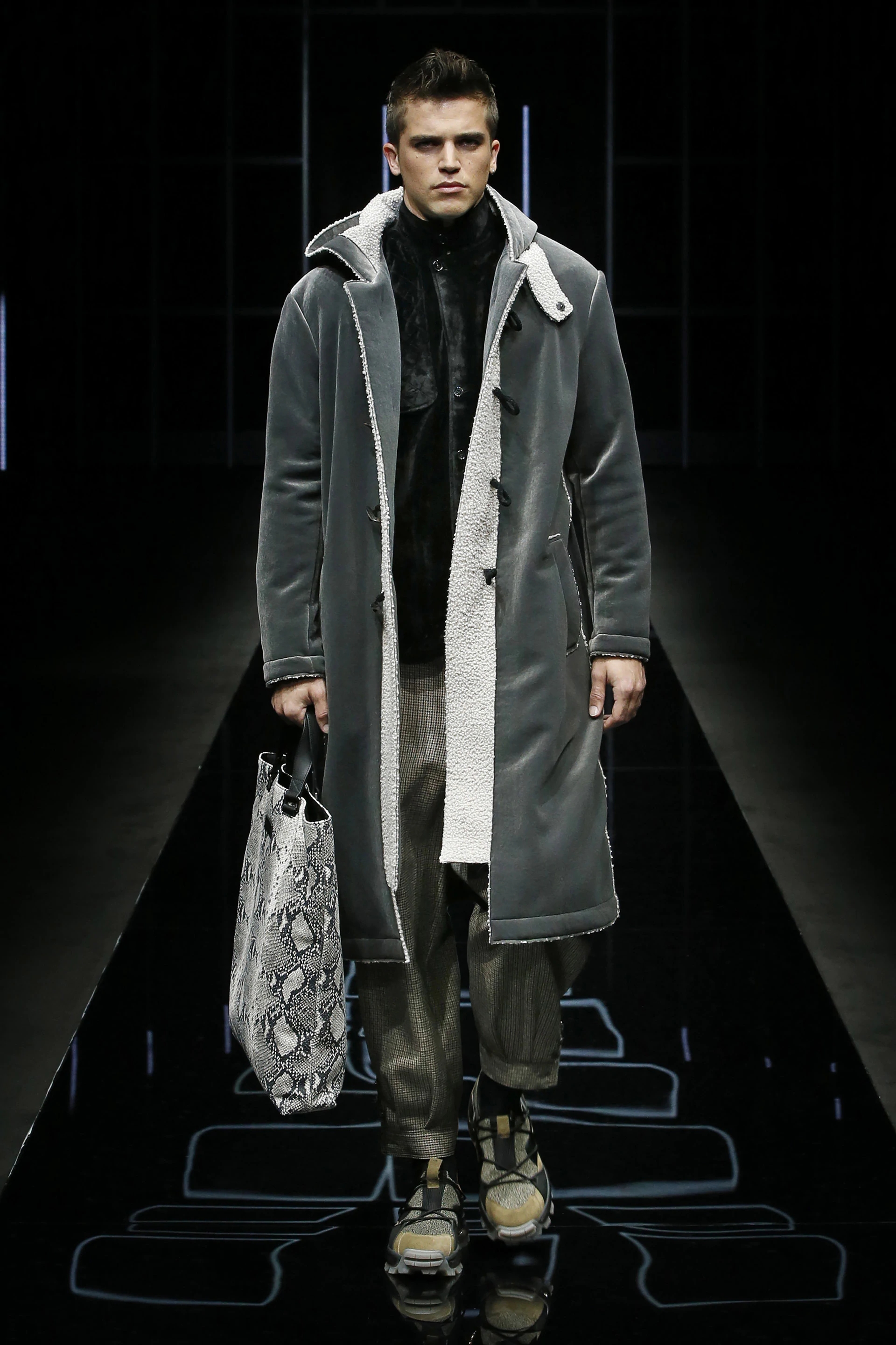 armani秀场男装秋冬2023,giorgioarmani男装胡歌