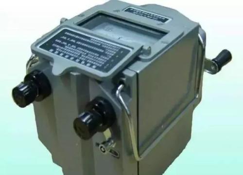 摇表使用方法和步骤,手动摇表和电子摇表分别如何操作