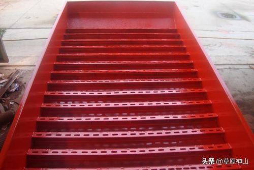 涔屽叞瀵熷竷娣橀噾,娣橀噾瀛愮殑鏁呬簨瑙嗛