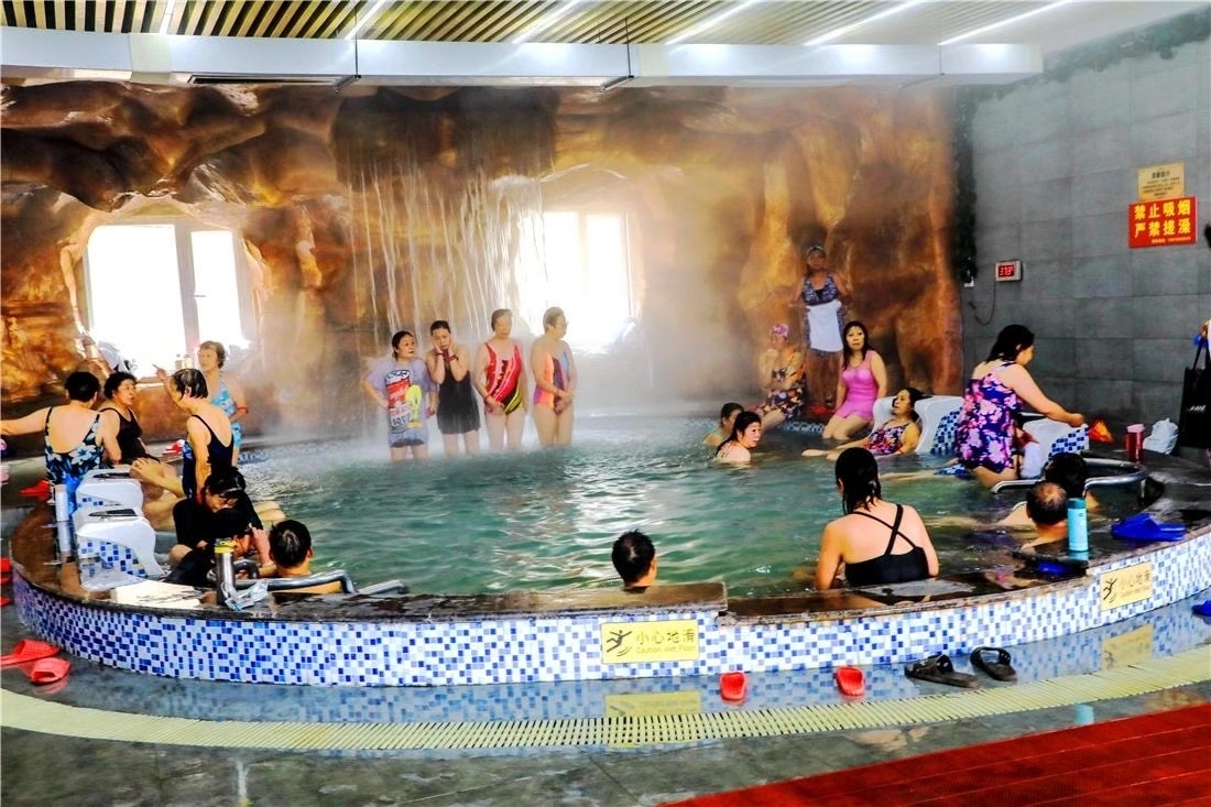 入冬温暖打卡轻奢温泉,冬天桃源最好的地方