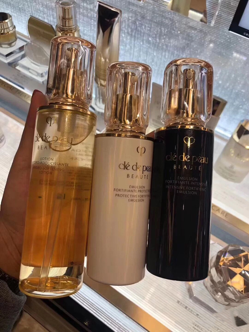 水乳国货排行榜10强相宜本草,cpb水乳抗衰老