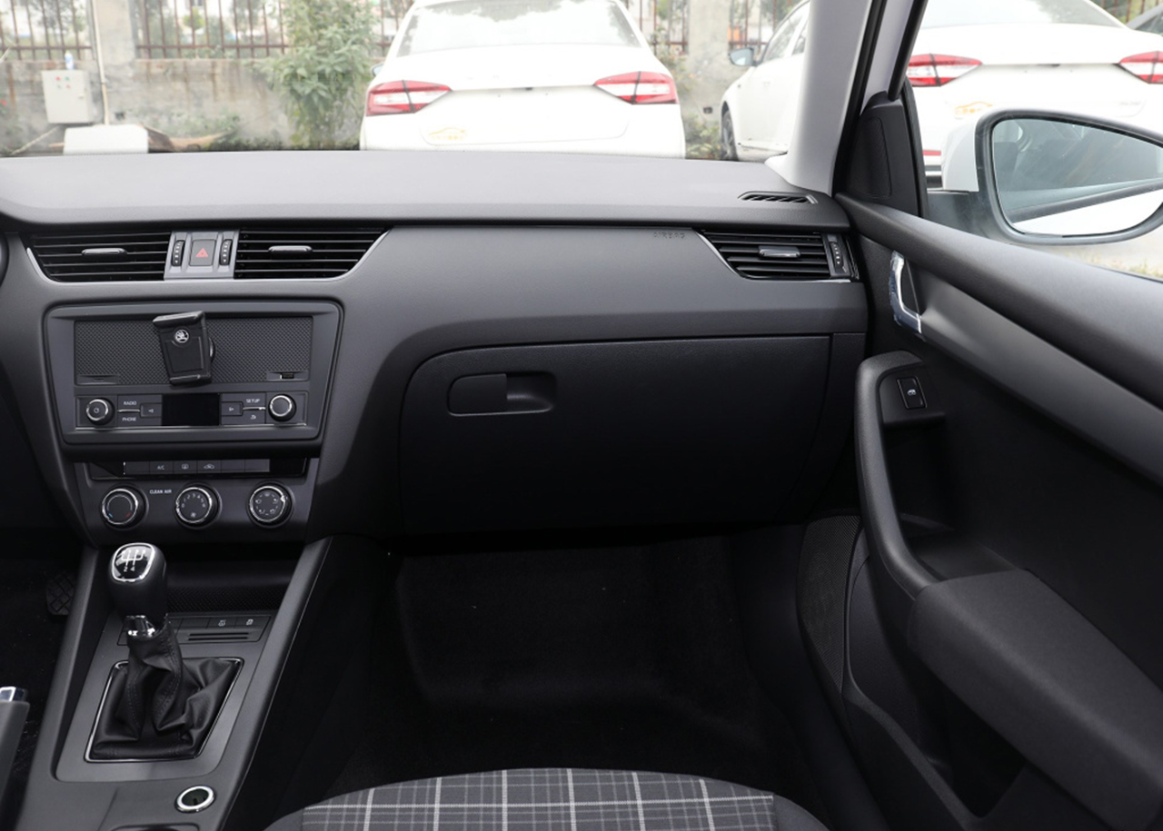 斯柯达明锐旅行2018年销量,斯柯达明锐近五年车型