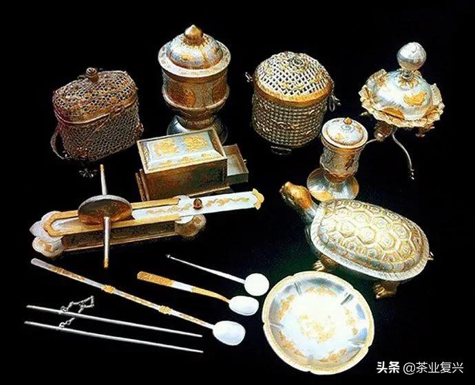 茶圣陆羽简介,陆羽茶具比谁差