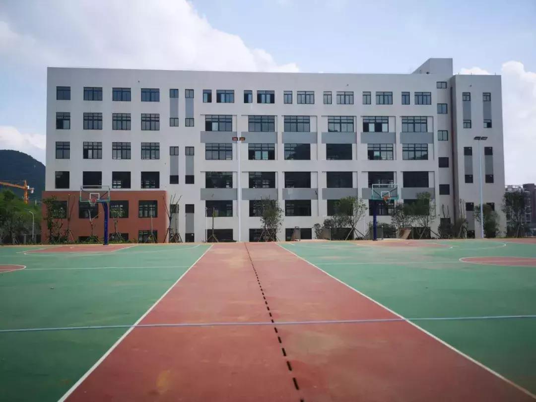 开学啦！柳州新增3所优质学校，买周边楼盘的人笑弯了腰…