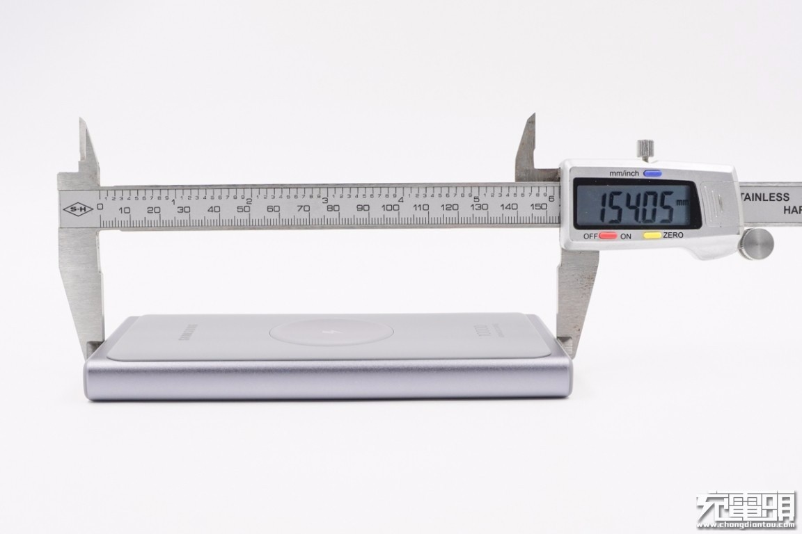 三星25w快充拆解视频,三星25w快充移动电源