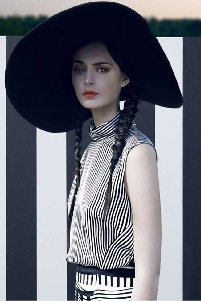 高级感也可以穿出慵懒气质,高级感的时髦风格