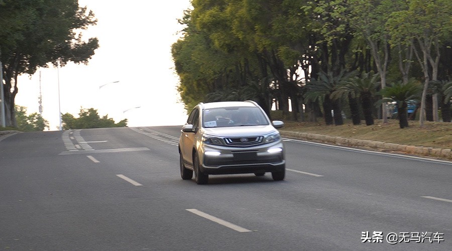 吉利远景x3pro试驾视频,2019吉利远景x3试驾视频