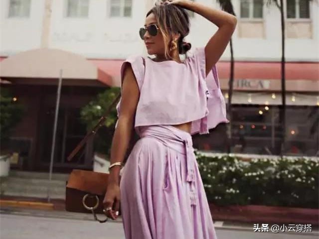 它们是首饰界的zara，“博主同款”配饰不过百来元，精致度却不输