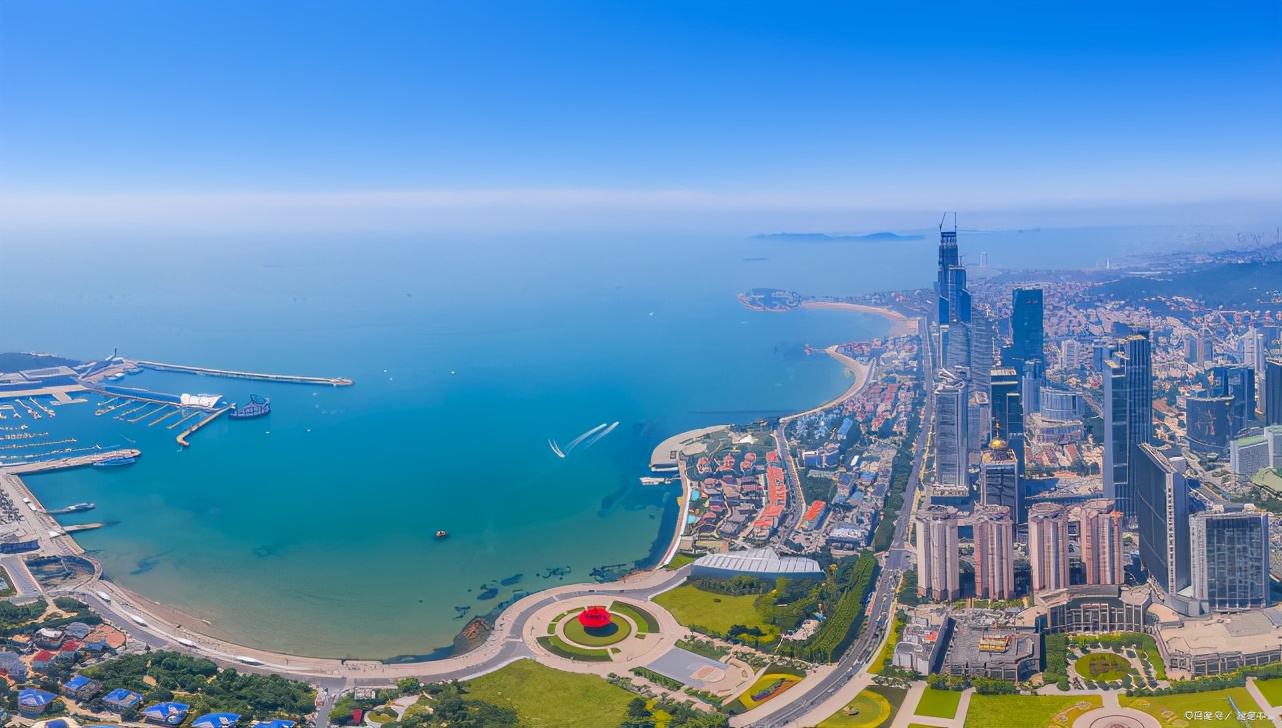 青岛旅游十大必去景点青岛栈桥,青岛站附近的旅游景点有哪些