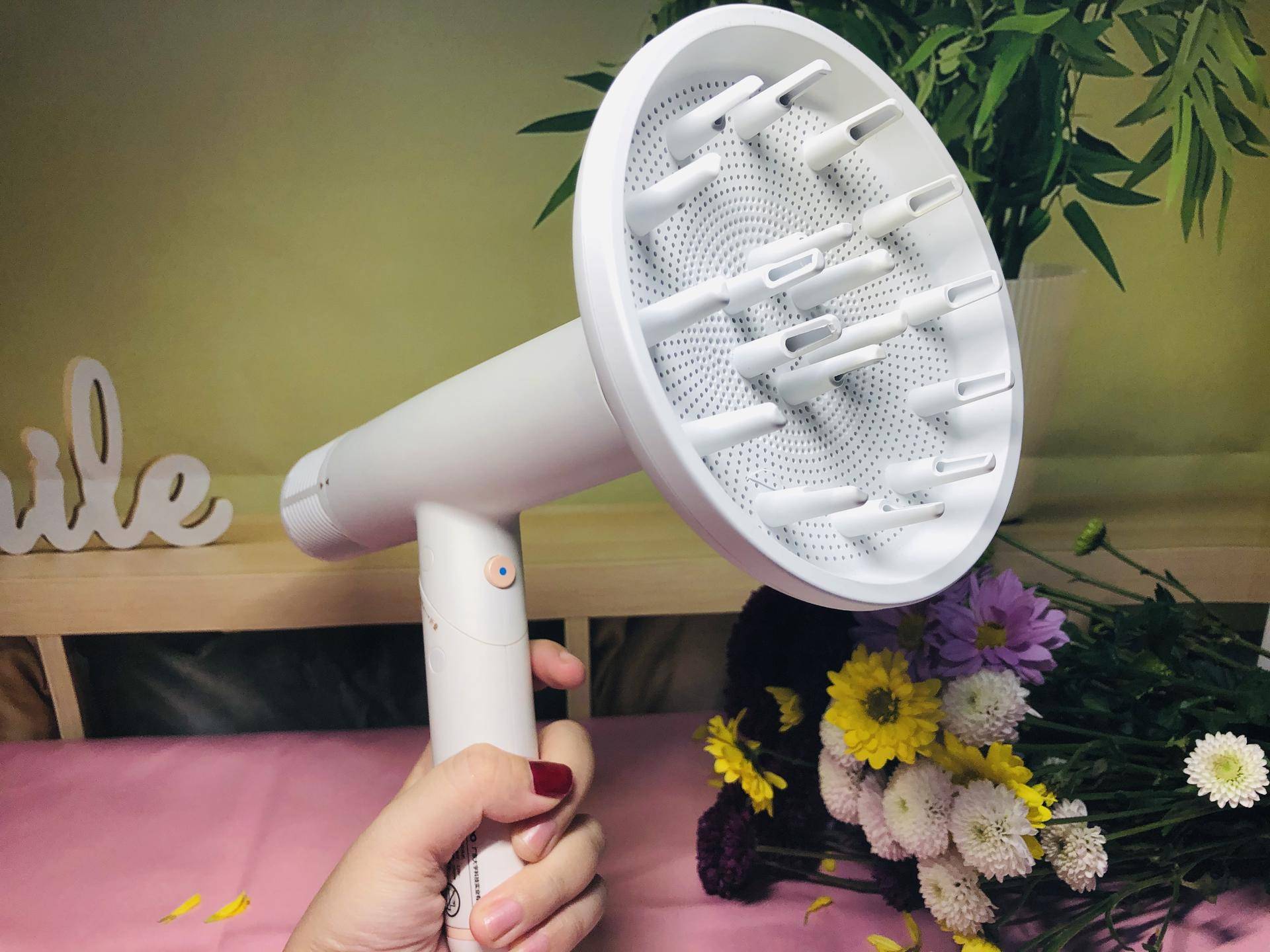 大宇高速吹风机对比徕芬吹风机,大宇吹风机测评