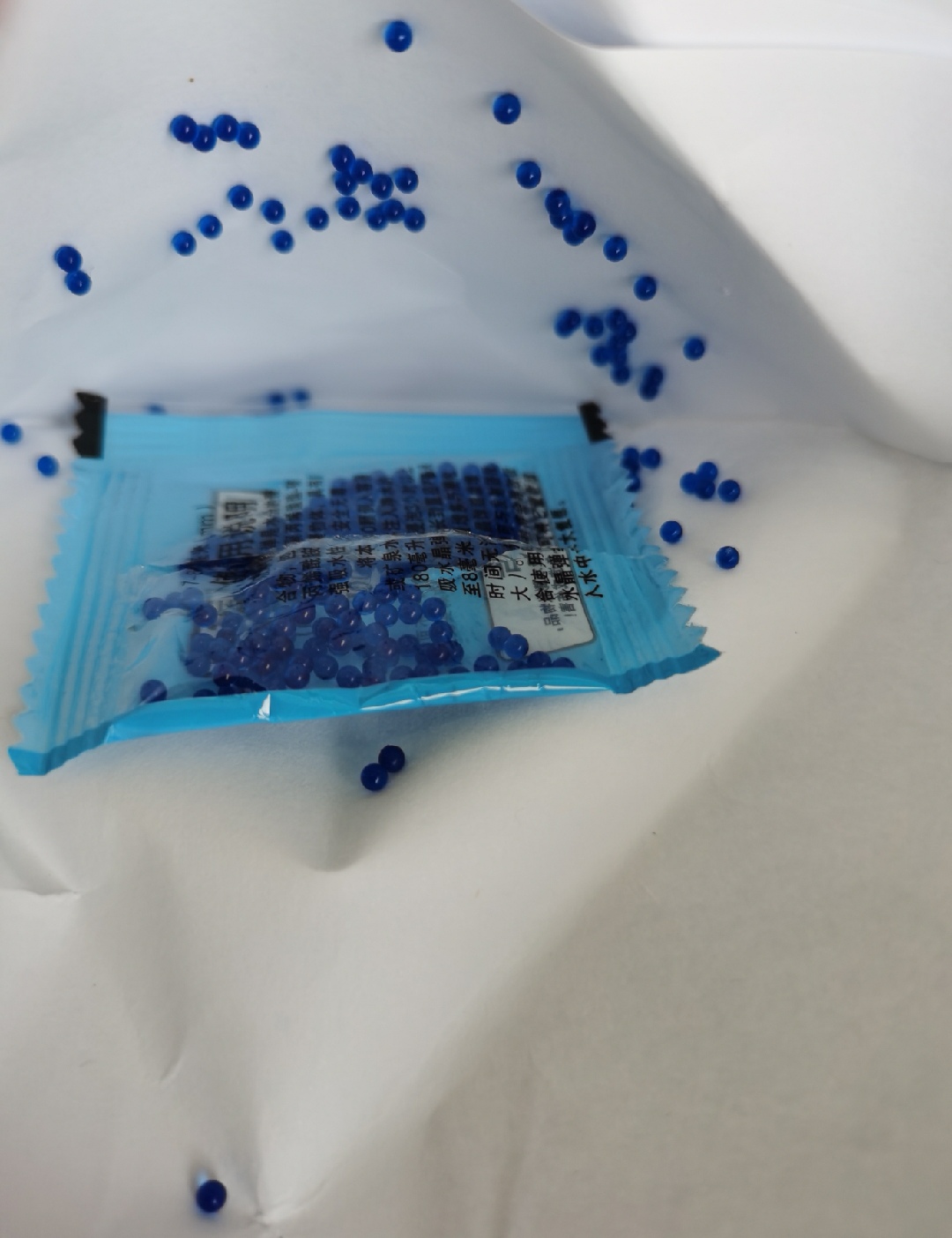 水晶弹被孩子误食怎么办,一岁半宝宝误食了水晶弹怎么办