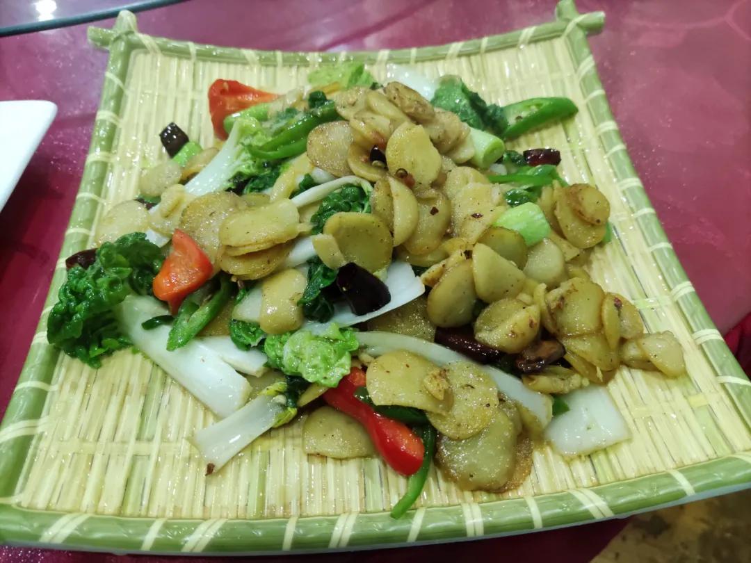 杨村网红煎饼,杨村煎饼果子