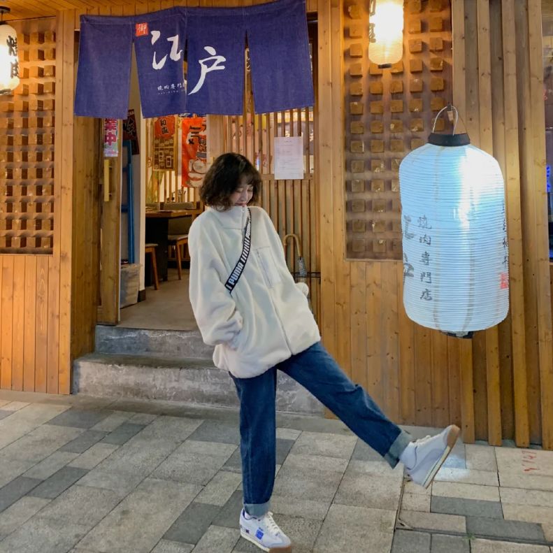 日常穿运动鞋推荐女,大家穿什么运动鞋好看女