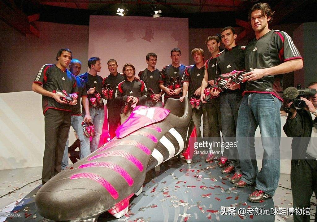 贝克汉姆圆月弯刀劳尔,大罗贝克汉姆劳尔齐达内四大巨星