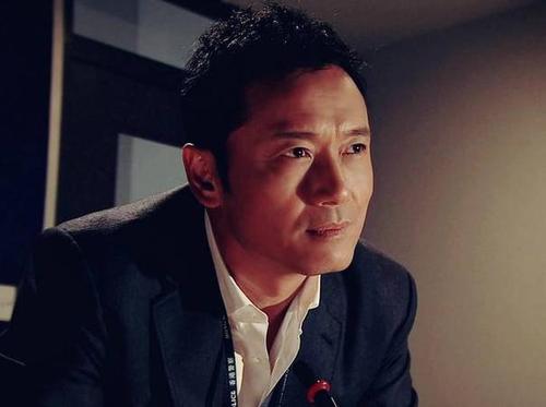 苗侨伟无线五虎互相帮助,五虎苗侨伟三哥