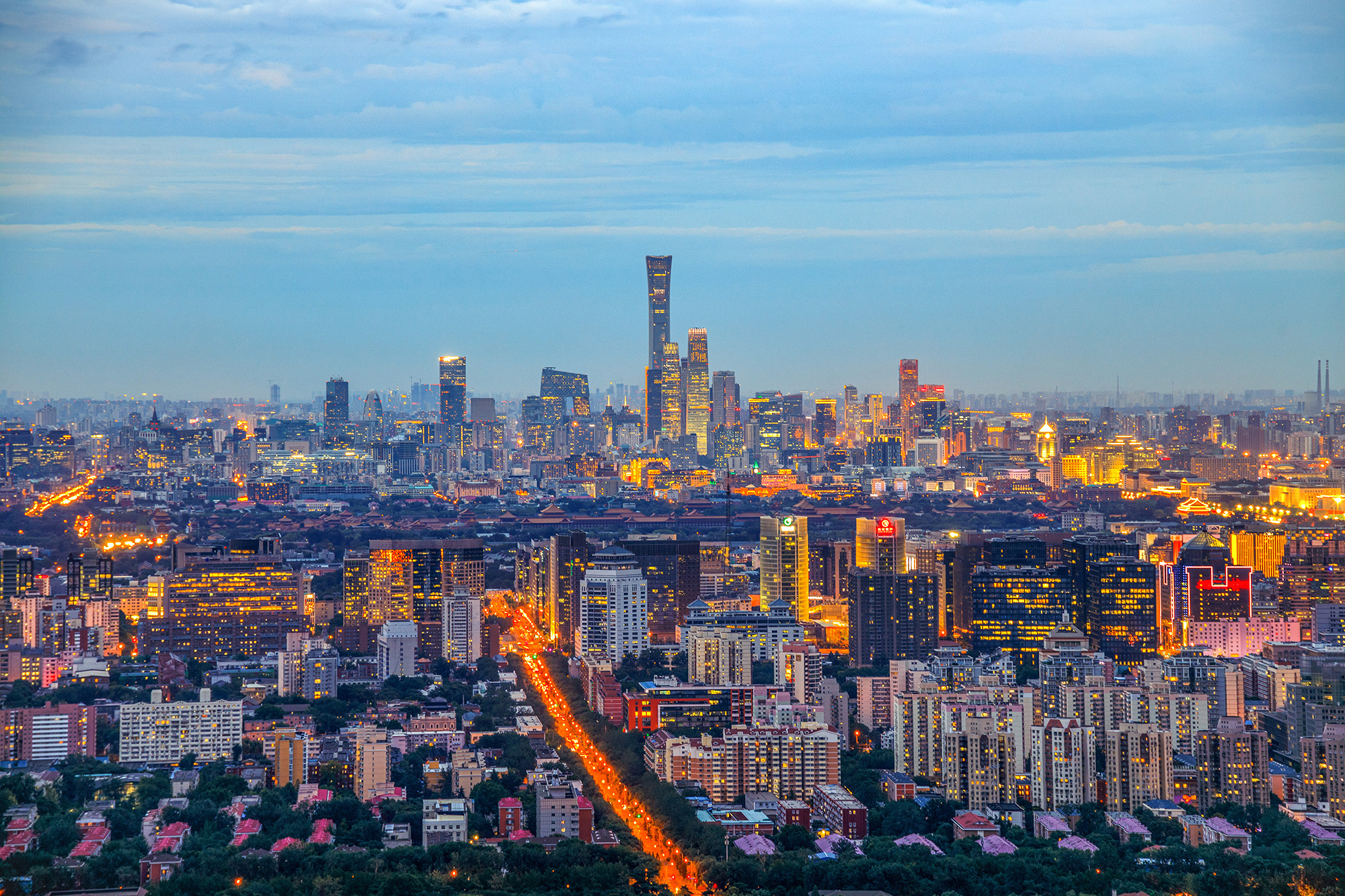 佳能ef24mmfm2.8广角镜头测评,佳能rf24-240镜头缺点