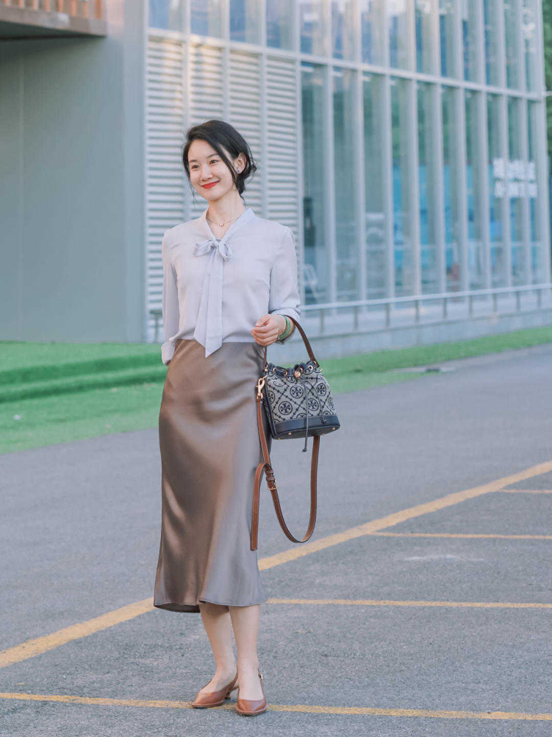 试试这些半身裙搭配,半身裙搭配上衣推荐胖子