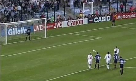 万人迷贝克汉姆经典传奇,万人迷贝克汉姆挂靴