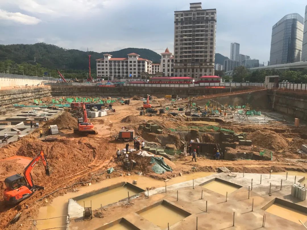 瀹炴帰涓紡鍚堥櫌,瀹炴帰澧呰川娲嬫埧