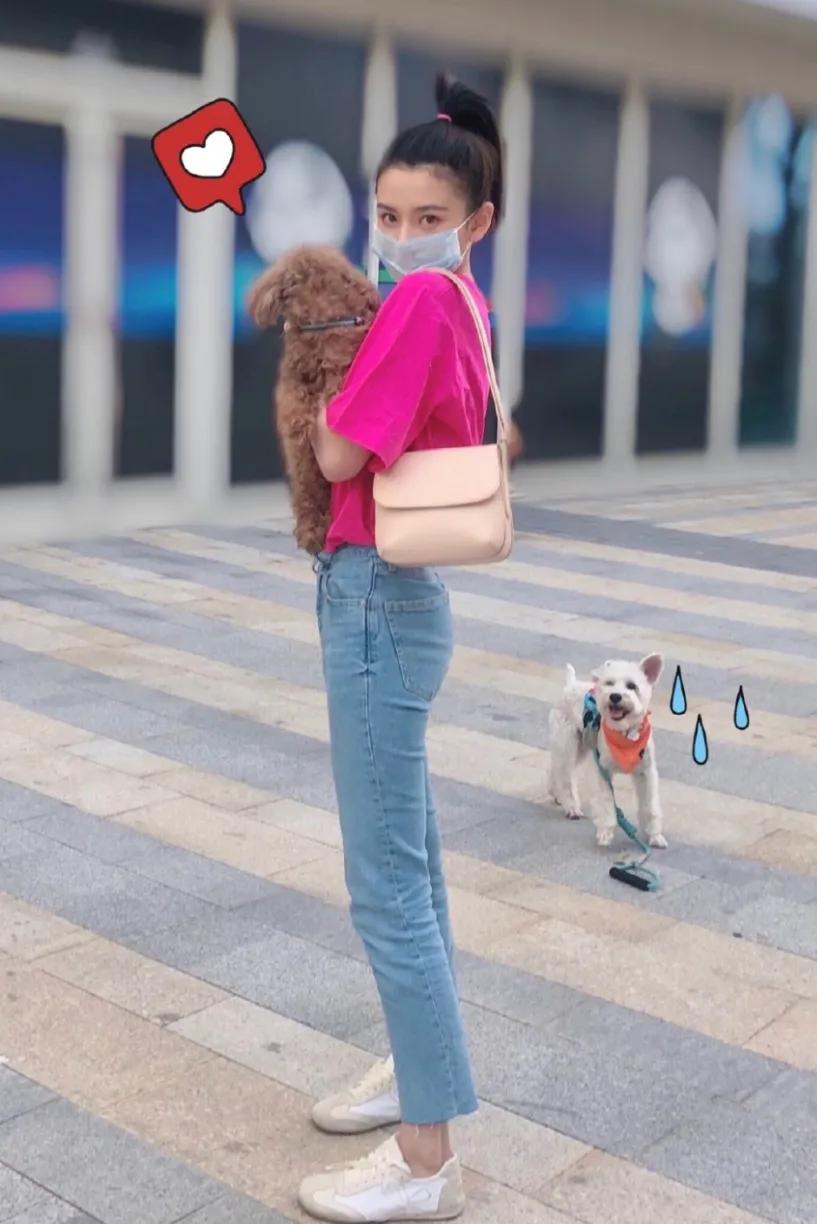 德训鞋奶油蓝白,白百何黑色德训鞋穿搭