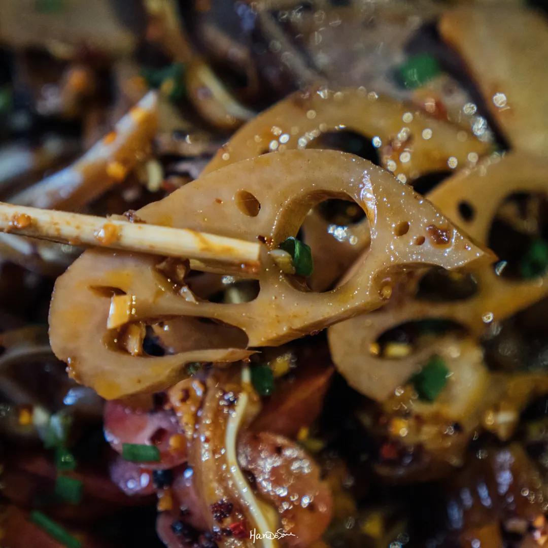 武汉吴长子卤菜,武汉卤菜店视频