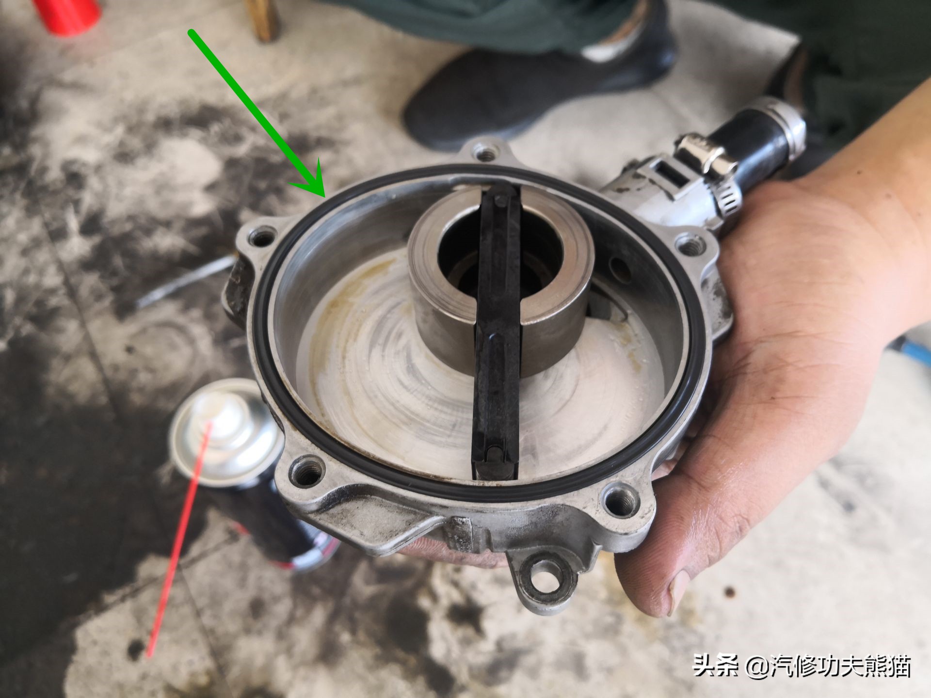 2010年的奥迪a6l2.8烧机油吗,08年奥运版奥迪a6值多少钱