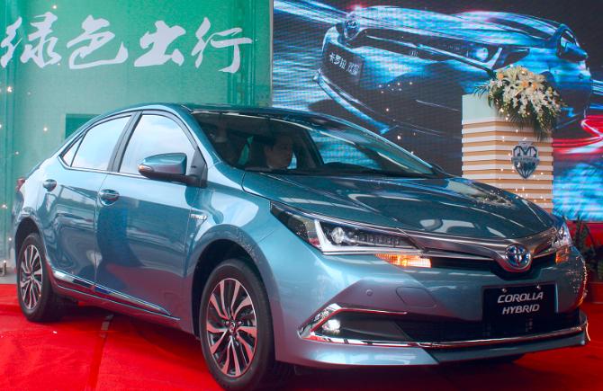 他15岁考上大学，带领团队填补国内空白、打破垄断，曾致美法两家企业破产