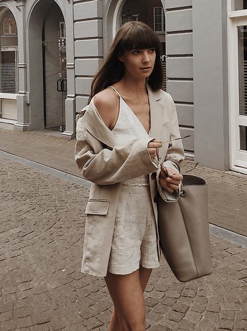 今夏流行穿亚麻高级炸了,今夏流行穿亚麻清凉解暑还显气质