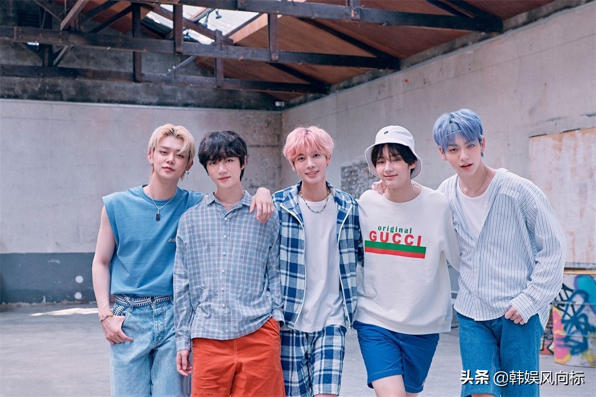 bts鍜宼xt鍚屽彴,bts鍜宼xt鍚堜綔鑸炲彴