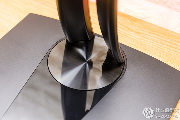 屏幕细腻的显示器,优派vp27804k显示器怎样