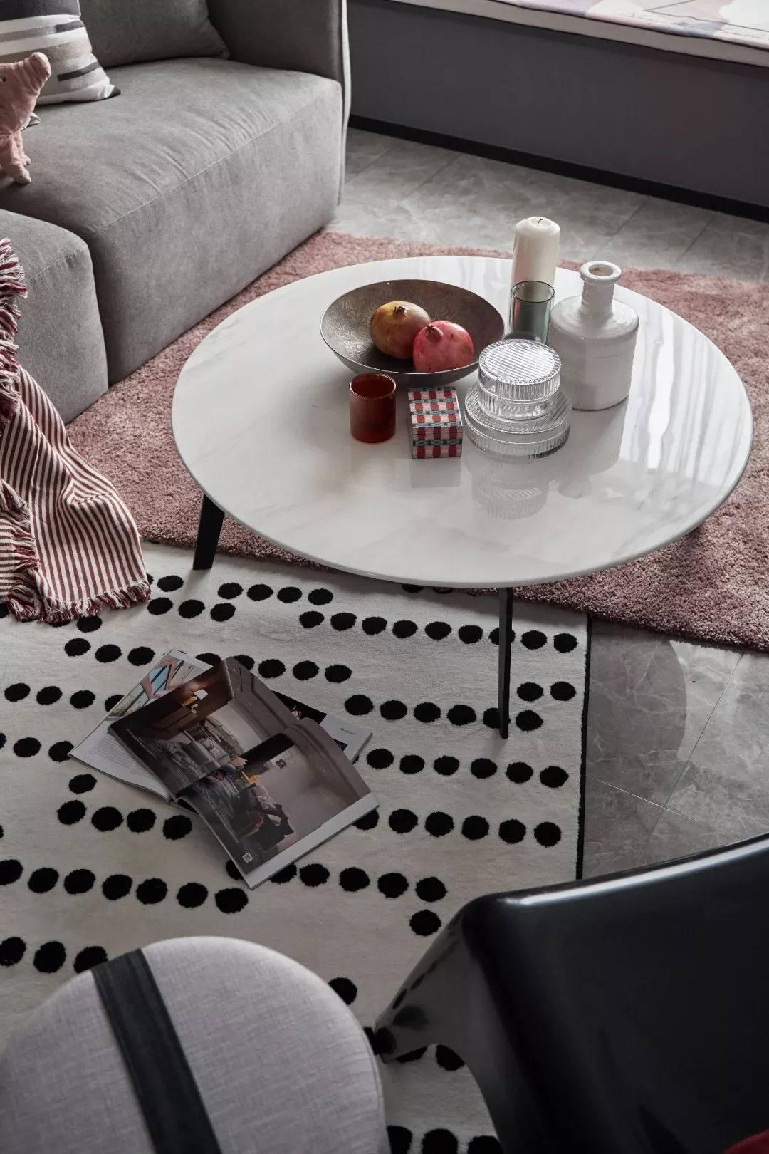 灰调极简风格的公寓,单身公寓高级灰墙面轻奢风格装修