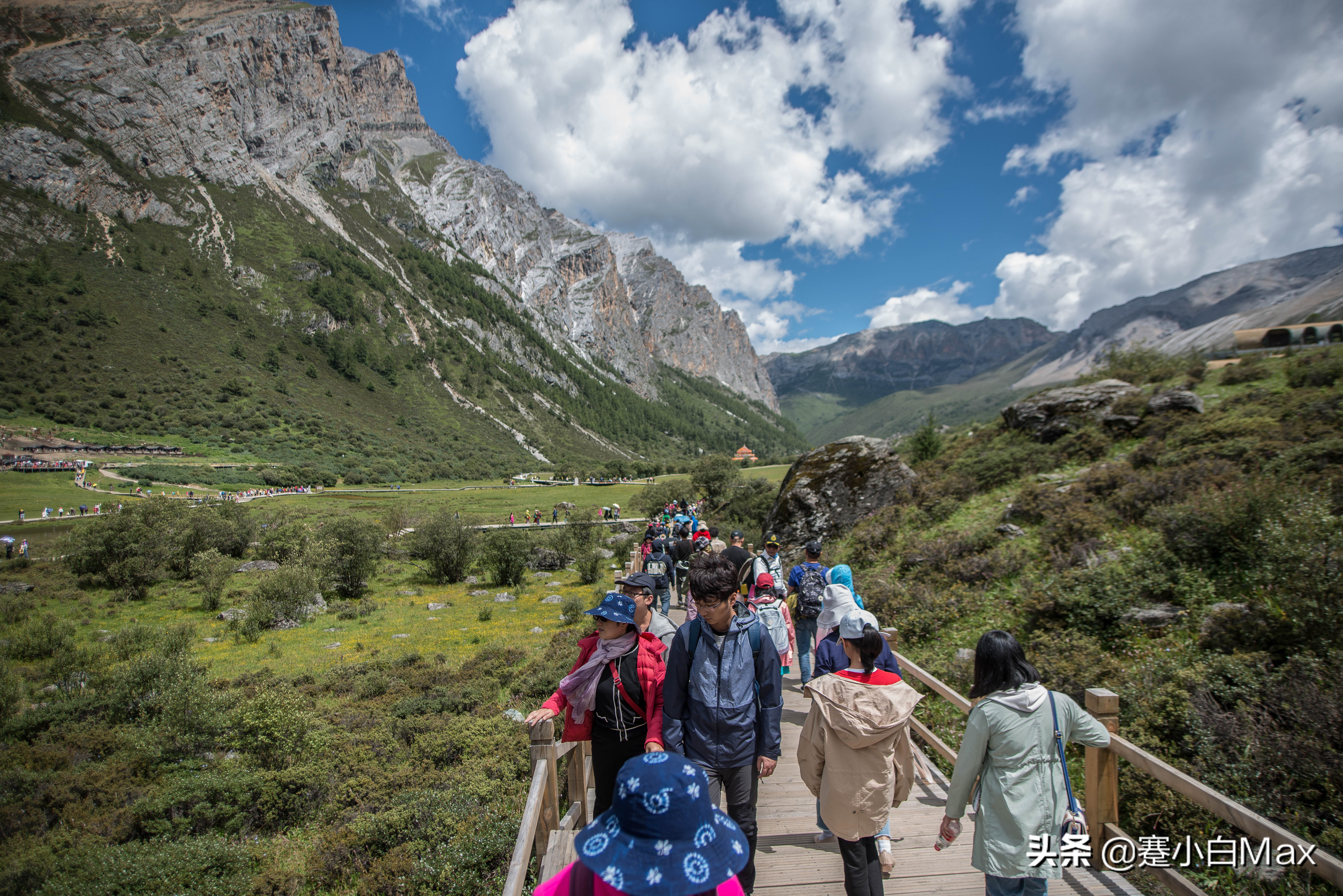 深圳去稻城亚丁自驾游攻略,九寨沟稻城亚丁自驾游攻略