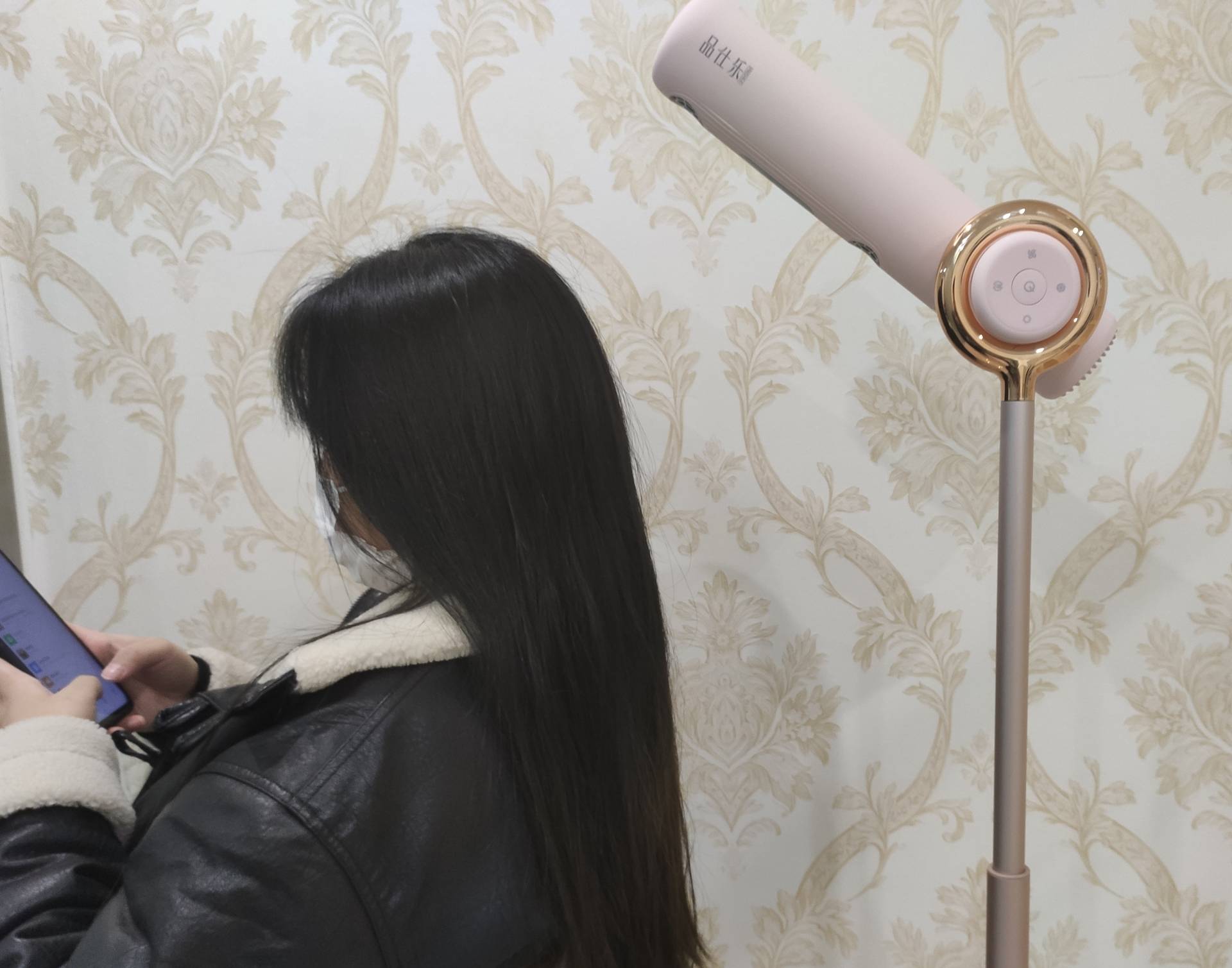 便捷科技的时代，一个多世纪没改变的吹风机，品仕乐它来重新定义